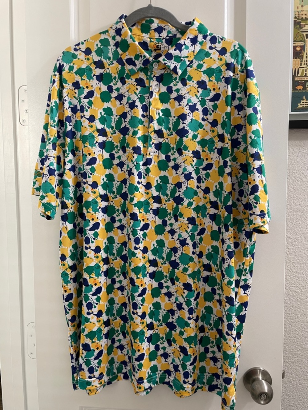 Short-Sleeve Polo with Green, Yellow & Blue Splash Print